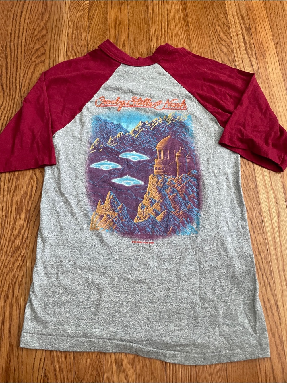 Vintage 82 Crosby Stills and Nash Daylight Again Tour raglan shirt S